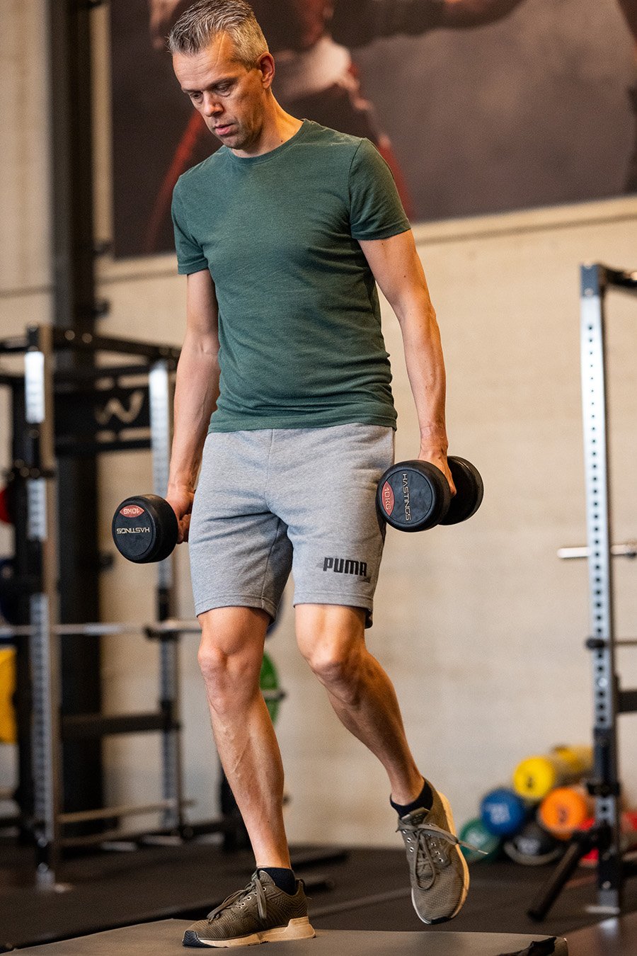 Personal coach begeleidt ondernemer tijdens Personal Training sessie bij WOOO in Brecht Antwerpen Personal coach begeleidt ondernemer tijdens Personal Training sessie bij WOOO in Brecht Antwerpen